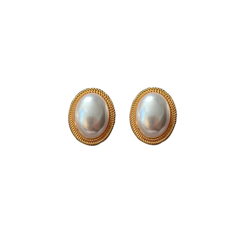 Special-interest Design High-grade Fashion Vintage Pearl Stud Earrings For Women