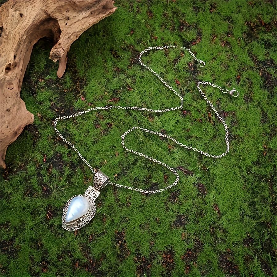 Vintage Moonstone Drop Necklace For Women