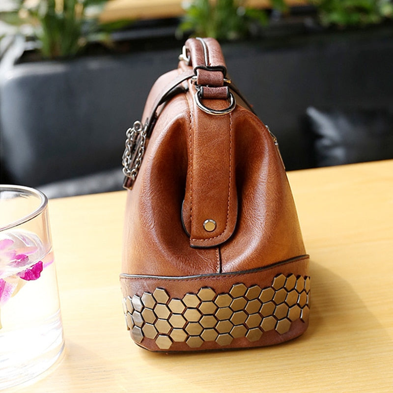 Women Handbag Leather Small Doctor Bag Women Shoulder Bag Female Crossbody Handbag Lock Chain Rivets Girls Vintage Women Bags